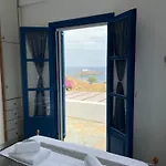 Serensea Bliss, Naousa, Сasa de vacaciones *